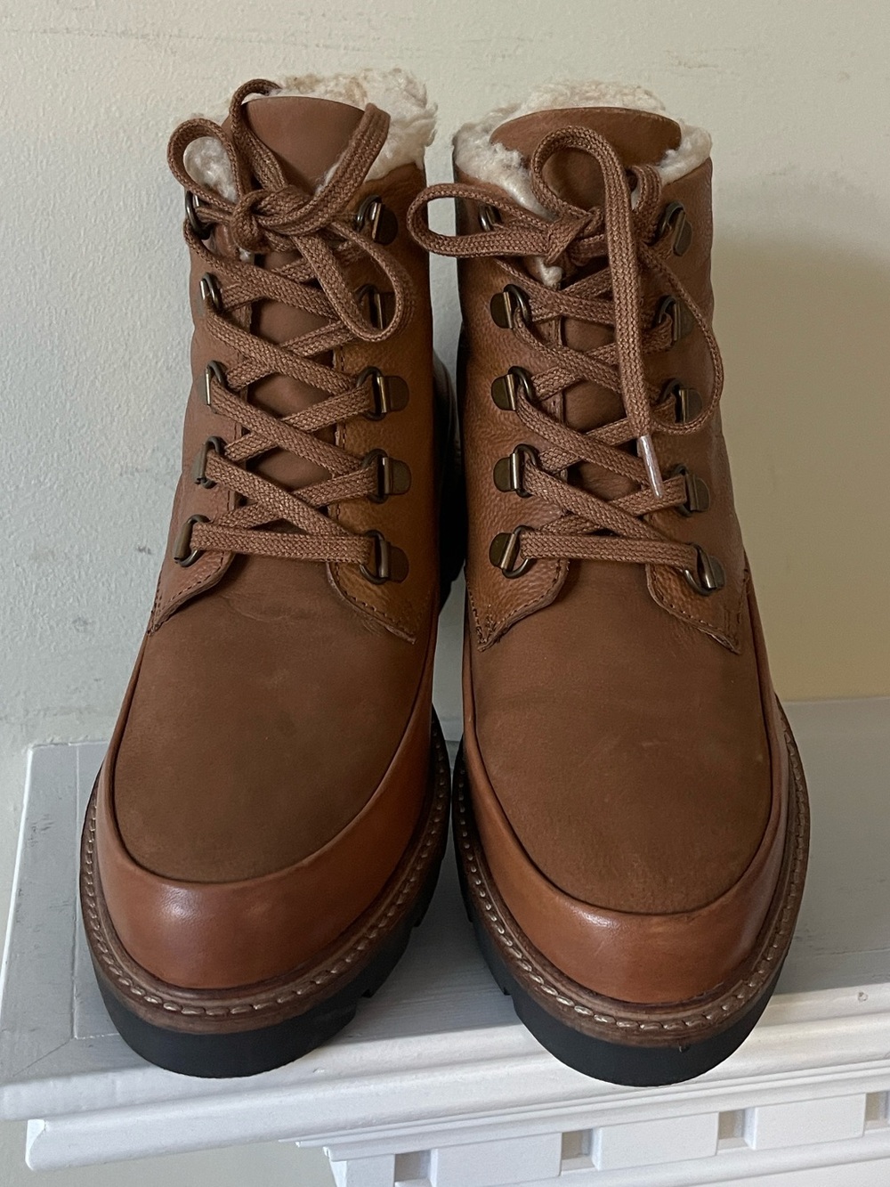 Softwalk Whitney Women's Brown Faux-Shearling Lace-Up Platform Boots NWOT 7.5W - Picture 4 of 10